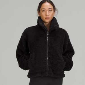 *SOLD* Lululemon cinchable fleece zip up